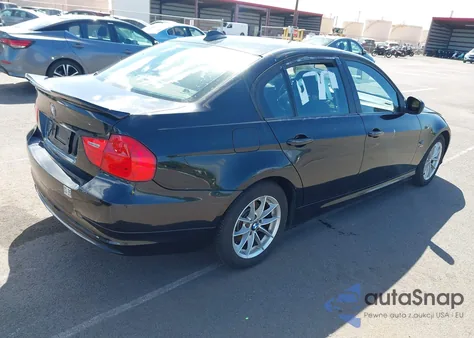 2010 BMW 328I xDrive z USA, uszkodzony, nr VIN WBAPK5C53AA647353